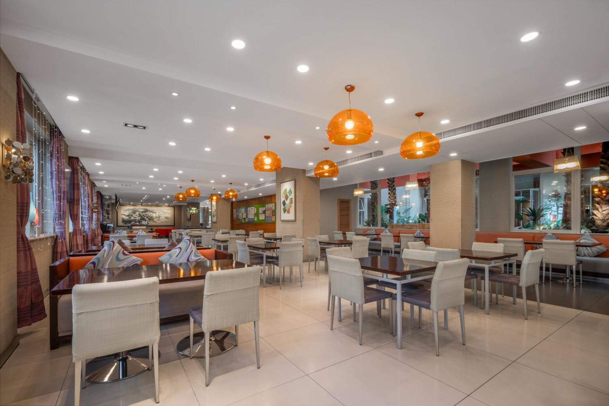 Holiday Inn Express Shangdi Beijing By Ihg L Next To Yuanmingyuan Park & Subway & Qinghe Railway Station & Beijing Sport University L Taxi 15 Minutes To Summer Palace & Peking University & Tsinghua University L 20 Minutes To Badaling Great Wall By Ra Exteriér fotografie