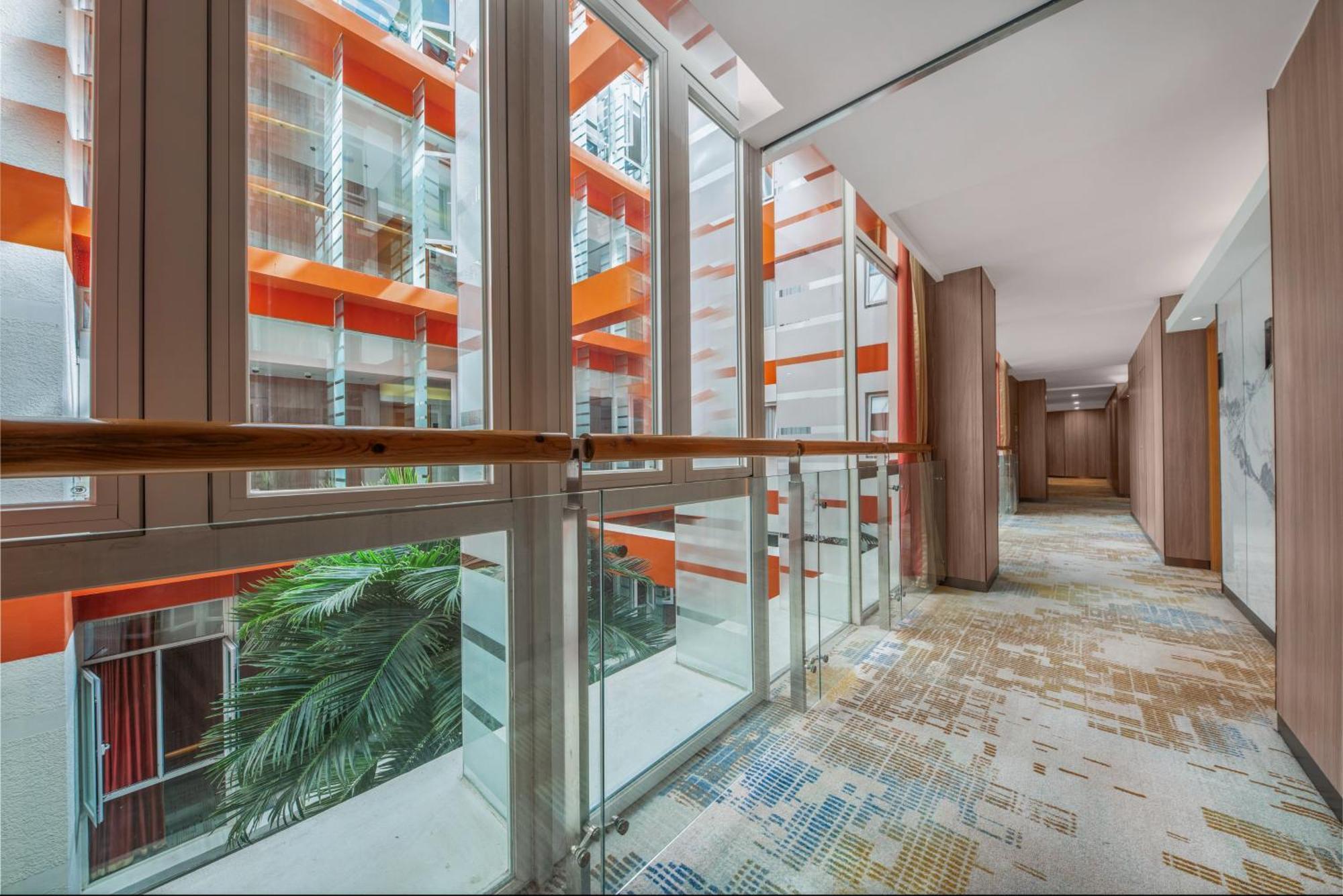 Holiday Inn Express Shangdi Beijing By Ihg L Next To Yuanmingyuan Park & Subway & Qinghe Railway Station & Beijing Sport University L Taxi 15 Minutes To Summer Palace & Peking University & Tsinghua University L 20 Minutes To Badaling Great Wall By Ra Exteriér fotografie